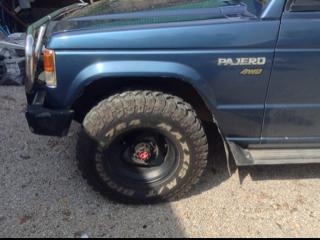 ขาย ปาเจโร่เหลี่ยม 4WD ขาย ปาเจโร่เหลี่ยม 4WD