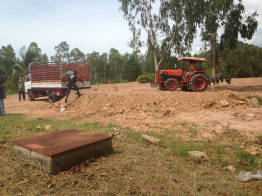 ลดไปเลย.  199900 .บาท อุปกรครบขายคูโบต้า34แรงปี50รถพร้อมใช้งานเล่มพร้อมโอน