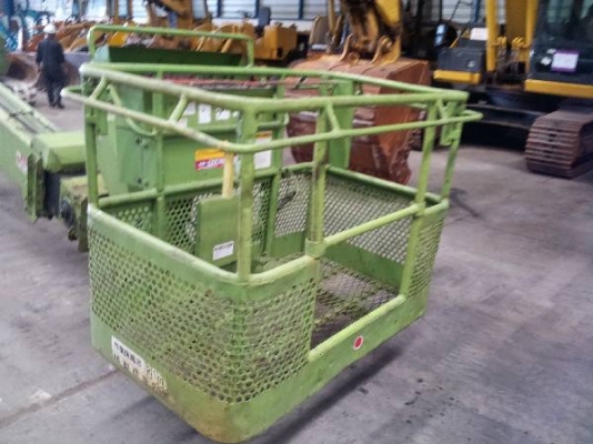 SR210 : รถกระเช้า Aichi 21m. รถนอก นำเข้าจากญี่ปุ่น by kung0813062283