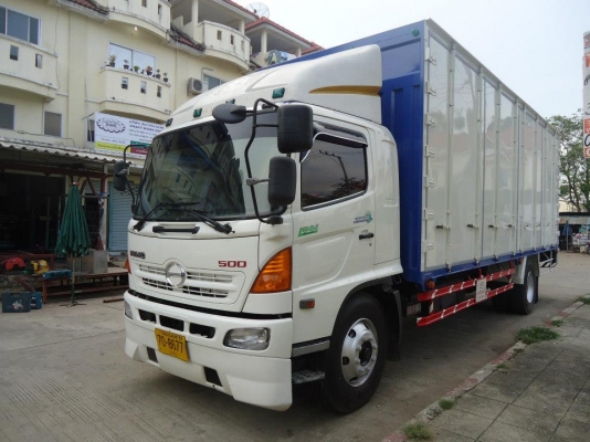 ขายหกล้อ  3 คัน ด่วนครับ