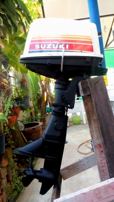 เครื่องเรือ suzuki