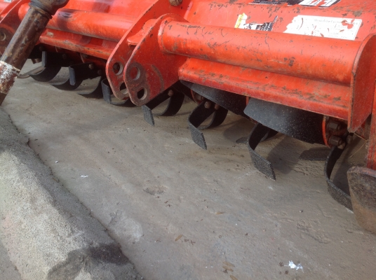 ปัญญาแทรคเตอร์มาแล้ว...จัดมาให้ครับ คูโบต้า L3408 DI พร้อมใบมีด โรตาลี่ตราช้าง(ใบใหม่) ผานCMT6x22(ใบใหม่) จัดส่ง อ. ขาณุฯ จ.กำแพงเพชร