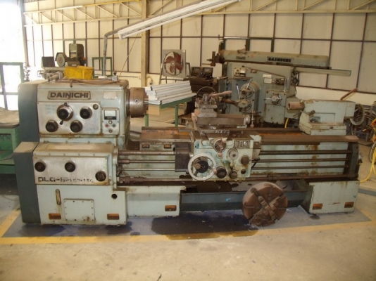 ขายเครื่องกลึง เมนวลญี่ปุ่น DAINICHI รุ่นหนัก สภาพสวย รางหน้าแท่นสวยมาก กลึงได้ โต 600 ยาว 1,500 มม ต่อลองได้ครับ ราคาไม่แพง มีหัว 4 จับ 3 จับ และ 3 ขา กันสะท้านให้ครับ ราคาไม่แพงต่อรองได้ ราคา 260,000 บาท ติดต่อ เล็ก 086-3237681