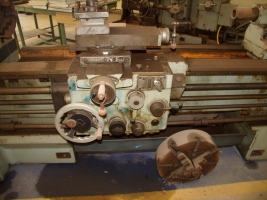 ขายเครื่องกลึง เมนวลญี่ปุ่น DAINICHI รุ่นหนัก สภาพสวย รางหน้าแท่นสวยมาก กลึงได้ โต 600 ยาว 1,500 มม ต่อลองได้ครับ ราคาไม่แพง มีหัว 4 จับ 3 จับ และ 3 ขา กันสะท้านให้ครับ ราคาไม่แพงต่อรองได้ ราคา 260,000 บาท ติดต่อ เล็ก 086-3237681 ขายเครื่องกลึง เมนวลญี่ปุ่น DAINICHI รุ่นหนัก สภาพสวย รางหน้าแท่นสวยมาก กลึงได้ โต 600 ยาว 1,500 มม ต่อลองได้ครับ ราคาไม่แพง มีหัว 4 จับ 3 จับ และ 3 ขา กันสะท้านให้ครับ ราคาไม่แพงต่อรองได้ ราคา 260,000 บาท ติดต่อ เล็ก 086-3237681