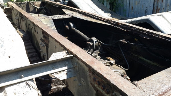 ขาย10ล้อ นิสสันUD รุ่นCWM 430M  เครื่องPE6 230แรงม้า 2เพลา เบรคจิฟฟี่ พวงมาลัยพาวเวอร์ แอร์เย็น ยางดี10เส้น เดิมเป็นรถโม่ปูน คัสซียาว5เมตร มีผุบวม ต้องซ่อม จากปลายคัสซีเข้มา2เมตร