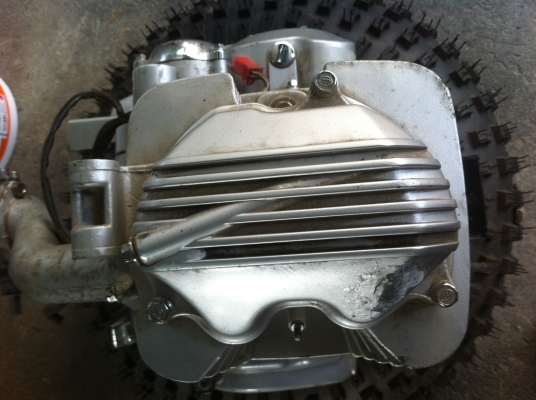 เครื่อง200CC. มีเกียร์ถอย