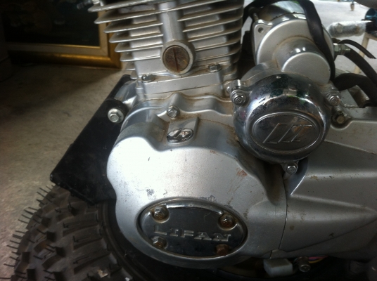 เครื่อง200CC. มีเกียร์ถอย