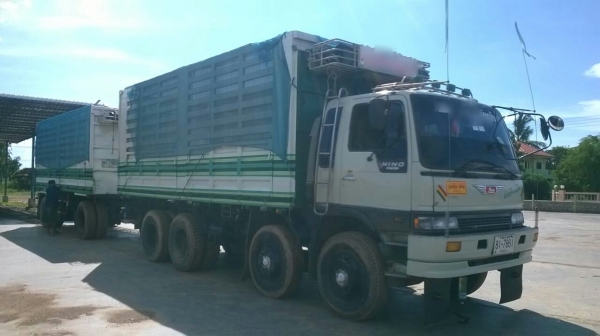 ฮีโน่ 3M  240แรงม้าขายแม่12ล้อลูก2เพลาคอกเกษตรดั้ม อู่พนัสปี39