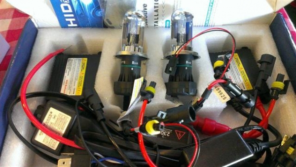 ขายไฟซีนอล 8000k ใหม่ยังไม่เคยใช้งาน