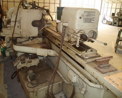 ขายเครื่องเจียกลม นอก-ใน ระบบออโต้ เข้า-ออก ออโต้เจียยาว ยี่ห้อ FORTUNA ของเยอรมัน ใช้งานดีปกติ ทุกระบบ เจียยาว 1,500 มม. สภาพสวย รางหน้าแท่นสวยมาก จอดนาน ไม่มีงาน ต่อลองได้ครับ ราคาไม่แพง ราคา 360,000 บาท ติดต่อ เล็ก 086-3237681