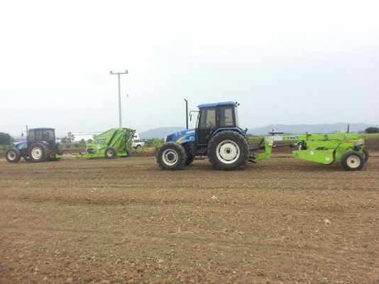 เครื่องเก็บหิน ยี่ห้อ SCHULTE