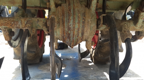 รถพรวนดิน สตาร์ทด้วยกุญแจ 2 ระบบ