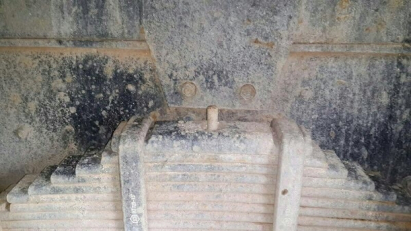 รถฮีโน่ 10 ล้อดั้ม FN176  168 แรงม้า.  สนใจติดต่อ 081 - 6079515