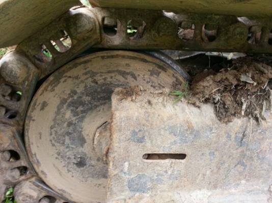 รถแบคโฮ KOBELCO  SK140.  ( รถทำงาน 6,6xx ซม. )  สนใจติดต่อ 081 - 6079515