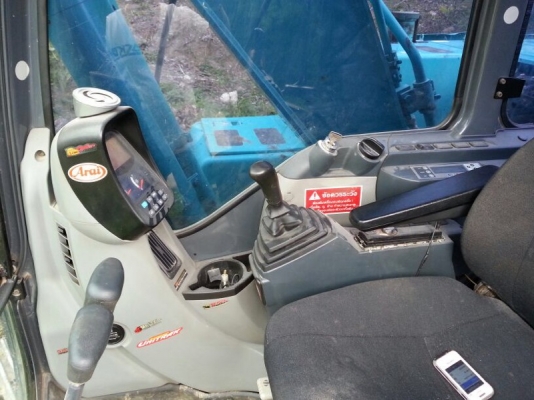 รถแบคโฮ KOBELCO  SK140.  ( รถทำงาน 6,6xx ซม. )  สนใจติดต่อ 081 - 6079515