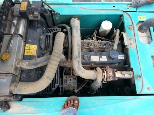 รถแบคโฮ KOBELCO  SK140.  ( รถทำงาน 6,6xx ซม. )  สนใจติดต่อ 081 - 6079515