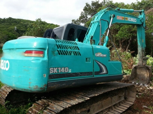 รถแบคโฮ KOBELCO  SK140.  ( รถทำงาน 6,6xx ซม. )  สนใจติดต่อ 081 - 6079515