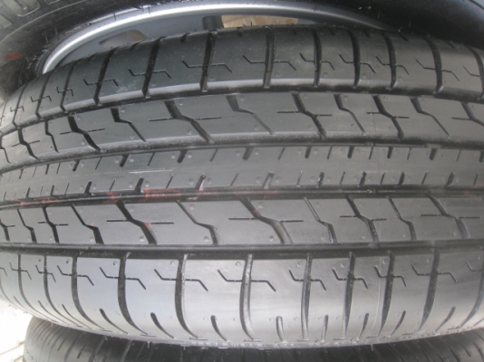 ขายล้อแม็กป้ายแดง Toyota Innova 15"x6" et45 5รู114.3 +ยาปี14 สนใจติดต่อเล็กคลองสามครับ 081-3747940