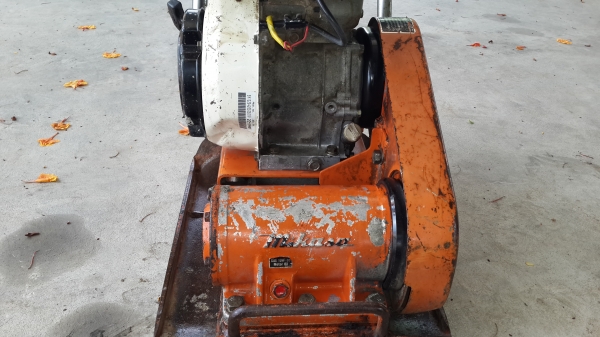 เครื่องตบดิน