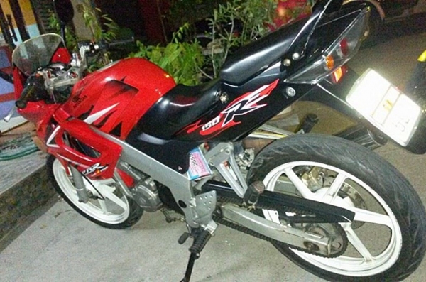CBR 150 ตัวเก่า CBR 150 ตัวเก่า