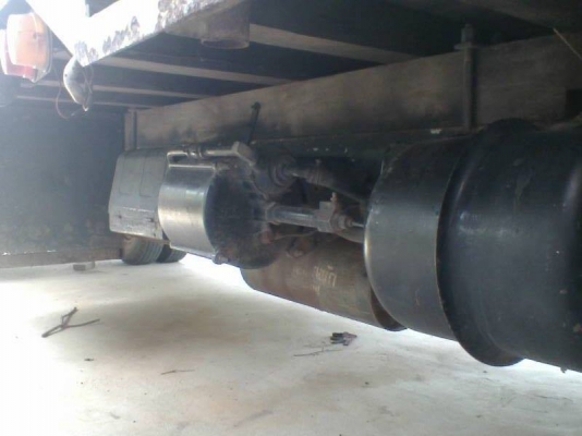 **470,000 บ.ต่อรอง**ขาย6ล้อช่วงยาว HINO FD178 HO7C 185แรง เครื่องแรง แน่นดี เกียร์ดีไม่หลุด ช่วงล่างคัสซีดี เดิมๆ มีบวมข้างในบ้าง กระบะพื้นไม้คอกเหล็กแป๊บยาว7.0ม.สภาพดี พื้นดีข้างดี ไม่ผุ หัวเก๋งดี ภายในโอเค คอนโซลครบ พ.พาวเวอร์ เบรคเดิม ยาง8.25ดี4เส้นพอใ **470,000 บ.ต่อรอง**ขาย6ล้อช่วงยาว HINO FD178 HO7C 185แรง เครื่องแรง แน่นดี เกียร์ดีไม่หลุด ช่วงล่างคัสซีดี เดิมๆ มีบวมข้างในบ้าง กระบะพื้นไม้คอกเหล็กแป๊บยาว7.0ม.สภาพดี พื้นดีข้างดี ไม่ผุ หัวเก๋งดี ภายในโอเค คอนโซลครบ พ.พาวเวอร์ เบรคเดิม ยาง8.25ดี4เส้นพอใ