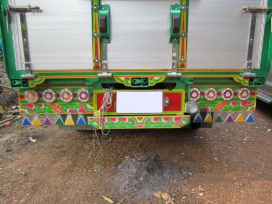 ขายหกล้อดั้ม เมก้า ดั้มเกษตรมิเนียม ยาว 5.40 ม บรรทุกข้าวได้ 13 กว่า