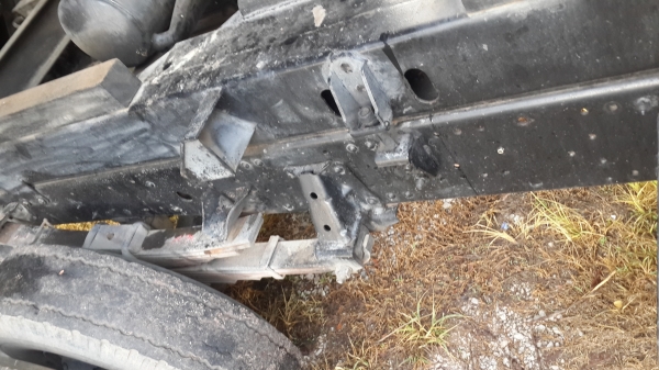 ขานรถหกล้อ NQR 150 แรงม้าเครื่องอินเตอร์เทอรโบ 6 เกียร์