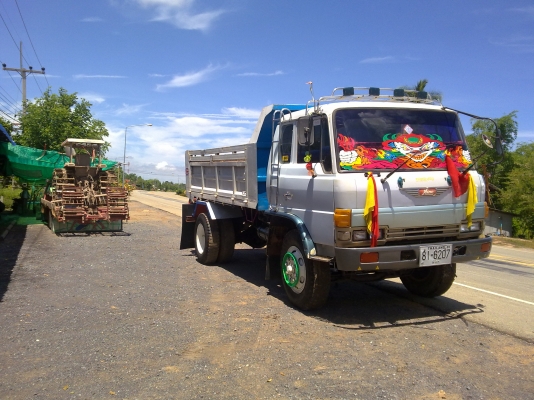 ขายดั้ม HINO KR300 พวงมาลัยพาวเวอร์ มีแอร์ เครื่องWO6E เกียร์HO เฟียงท้ายฟูโซ่ เครื่องแน่นๆ แห้ง แรงจัด แซสซีสวยๆใหญ่ๆ