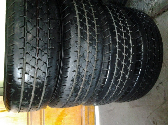 บริสโตนยางกะบะ 195R14 ปลายปี 12