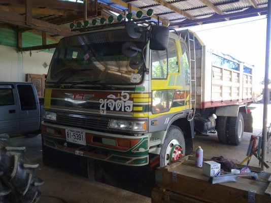 HINO FF3H 195 แรง (รถห้างแท้) พวงมาลัยเพาเวอร์ เบรคจิฟฟี่