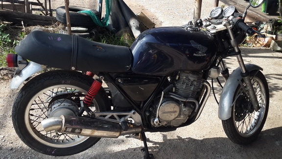 ราคาพิเศษภายในวันนี้เท่านั้น CLUBMAN 400 เพิ่งมาจากญี่ปุ่น