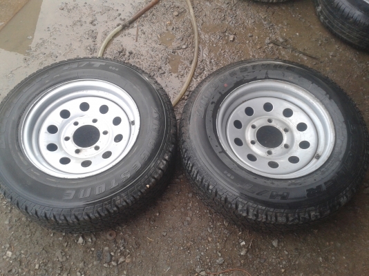 ขายกะทะผ่า6รูขอบ15พร้อมยาง1คู่2500