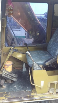 ขายแบ็คโฮ CAT-E 200B ราคา 680,000