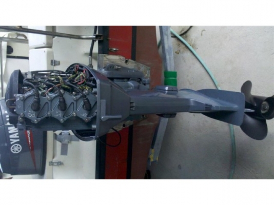 เรือไฟเบอร์ขนาด 20ฟุต เครื่องยามาฮ่า70แรงม้า ออกทะเลสบายๆ