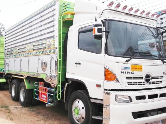 รับต่อกระบะรถบรรทุก ทุกชนิด สนใจติดต่อสอบถามข้อมูลได้ที่เบอร์ 086-6772256 (เฮียตี๋) 081-9832626 (เฮียโชค)