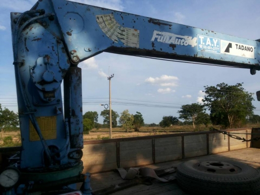 ขายรถหกล้อติดเครน 2 ใบปัด จดทะเบียนปี 38