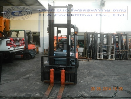 ขายรถ โฟล์คลิฟท์ TOYOTA รุ่น 8-FG20