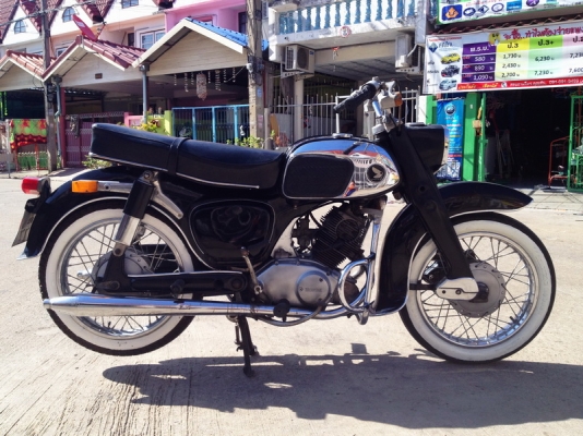 ขายca95 สเปเมกา หายากมากๆ สภาพนางฟ้า เครื่องอกร่อง แท้ทั้งคัน เครื่องดีมากๆ สตาทร์มือได้ มีเล่ม พร้อมชุดโอน ขาย 69000 0811160919