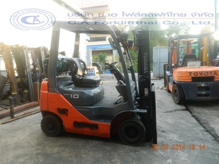 ขายรถ โฟล์คลิฟท์ TOYOTA รุ่น 8-FG10