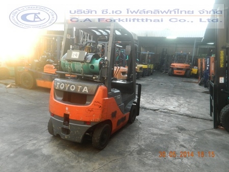 ขายรถ โฟล์คลิฟท์ TOYOTA รุ่น 8-FG10