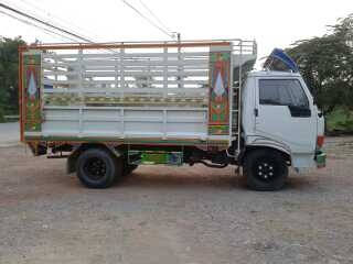 ขายรถบรรทุกหกล้อดั๊มพ์ HINO KM 777 เครื่อง WO4D 117 แรง ดั๊มพ์ยาว 4.30เมตร ยาง8.25 รถห้างแท้ทะเบียนพร้อม