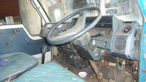 โตโยต้า85bu ทะเบียนเต็มเอกสารชุดโอนพร้อม ลดเหลือ 95000 โตโยต้า85bu ทะเบียนเต็มเอกสารชุดโอนพร้อม ลดเหลือ 95000