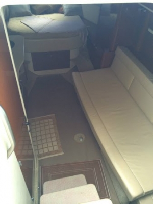 เรือ Sea Ray Sundancer 330 สนใจติดต่อ 090-268-2228 เรือ Sea Ray Sundancer 330 สนใจติดต่อ 090-268-2228