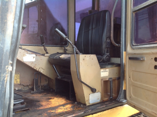 ขายรถแบคโฮ CATERPILLARรุ่นE200B สภาพสวย พร้อมใช้งาน เอกสารครบ ขายรถแบคโฮ CATERPILLARรุ่นE200B สภาพสวย พร้อมใช้งาน เอกสารครบ