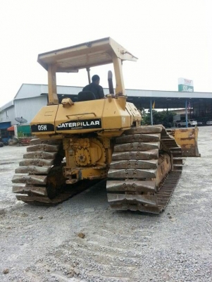 ขายCAT D5H ตีนเป็ด ใบมี6ทิศทาง สภาพพร้อมใช้ ราคาต่อรองได้ ติดต่อได้ที่คุณอ๊อฟ พิจิตร 086-737-9991