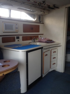 เรือ Sea Ray 350 สนใจติดต่อ 090-268-2228 เรือ Sea Ray 350 สนใจติดต่อ 090-268-2228