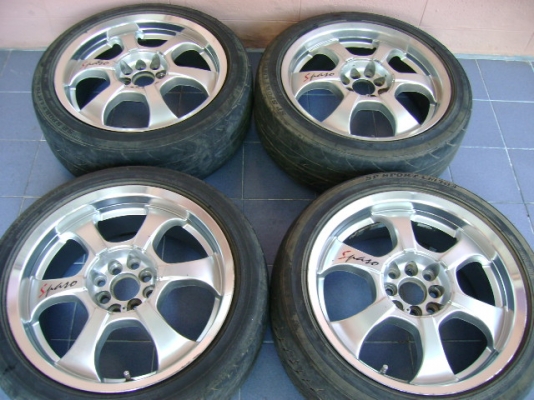 แม็กซ์ LENSO ขอบ 17" 4 รู100/114 สภาพดี 6,500.- แม็กซ์ LENSO ขอบ 17" 4 รู100/114 สภาพดี 6,500.-