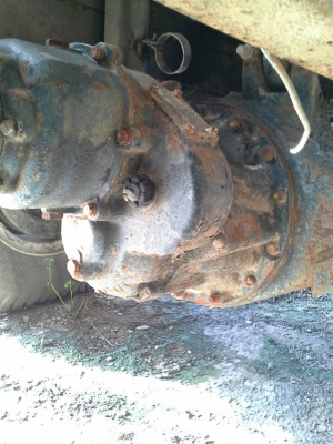 10ล้อโม่ปูน2เพลา หน้ายาว NISSAN UD CW50L เครื่องv8 ดีเซล...ช่างล่างใหญ่..รถสภาพดีสีไม่สวย..ไม่มีเล่ม