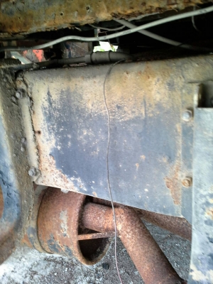 10ล้อโม่ปูน2เพลา หน้ายาว NISSAN UD CW50L เครื่องv8 ดีเซล...ช่างล่างใหญ่..รถสภาพดีสีไม่สวย..ไม่มีเล่ม