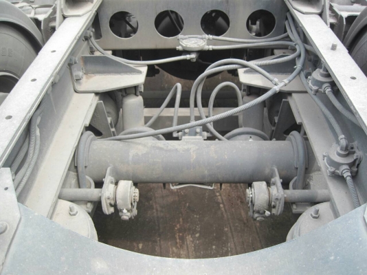 ขายหัวลาก,สิบล้อ,ห้างสวยๆ,300 hp, ปลายปี 53,,พร้อมใช้งาน,,
